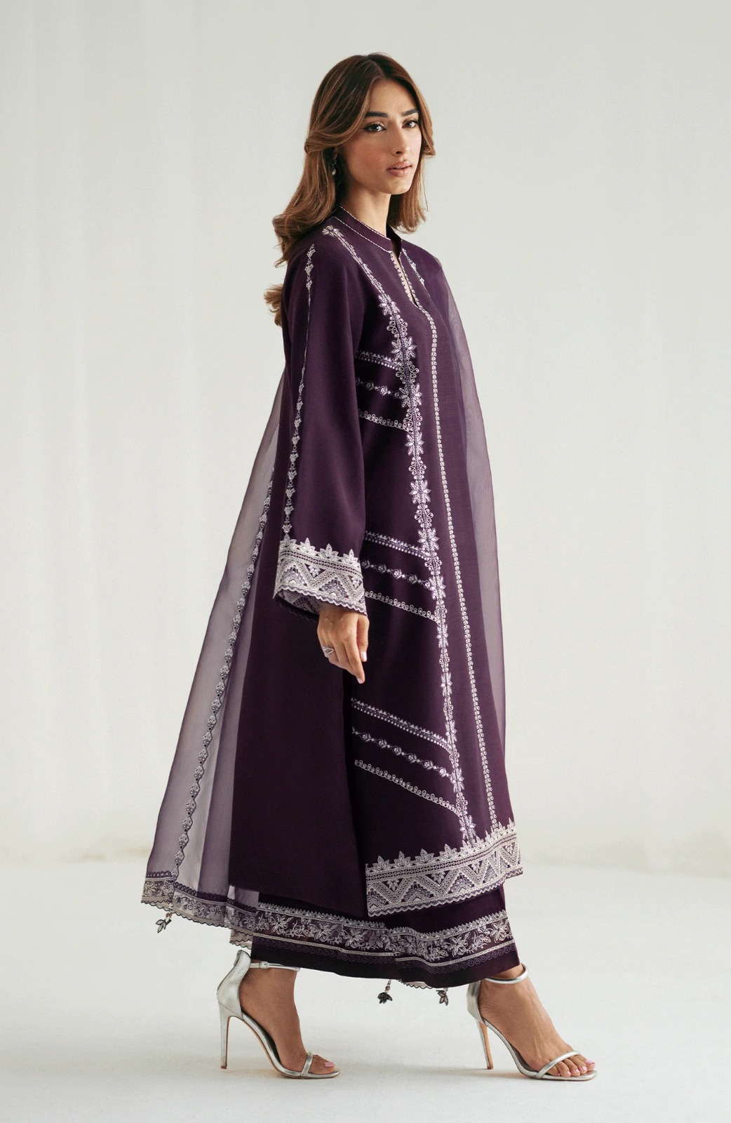 unstistide chiffon 3 pcs with embroidered daman